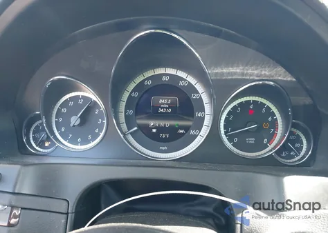 2013 Mercedes-Benz E 350 z USA, uszkodzony, nr VIN WDDKK5KF1DF209922